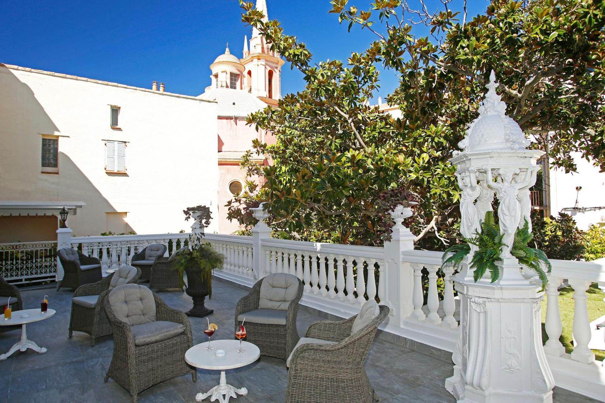 Le Magnolia Hotel Calvi  Exterior photo