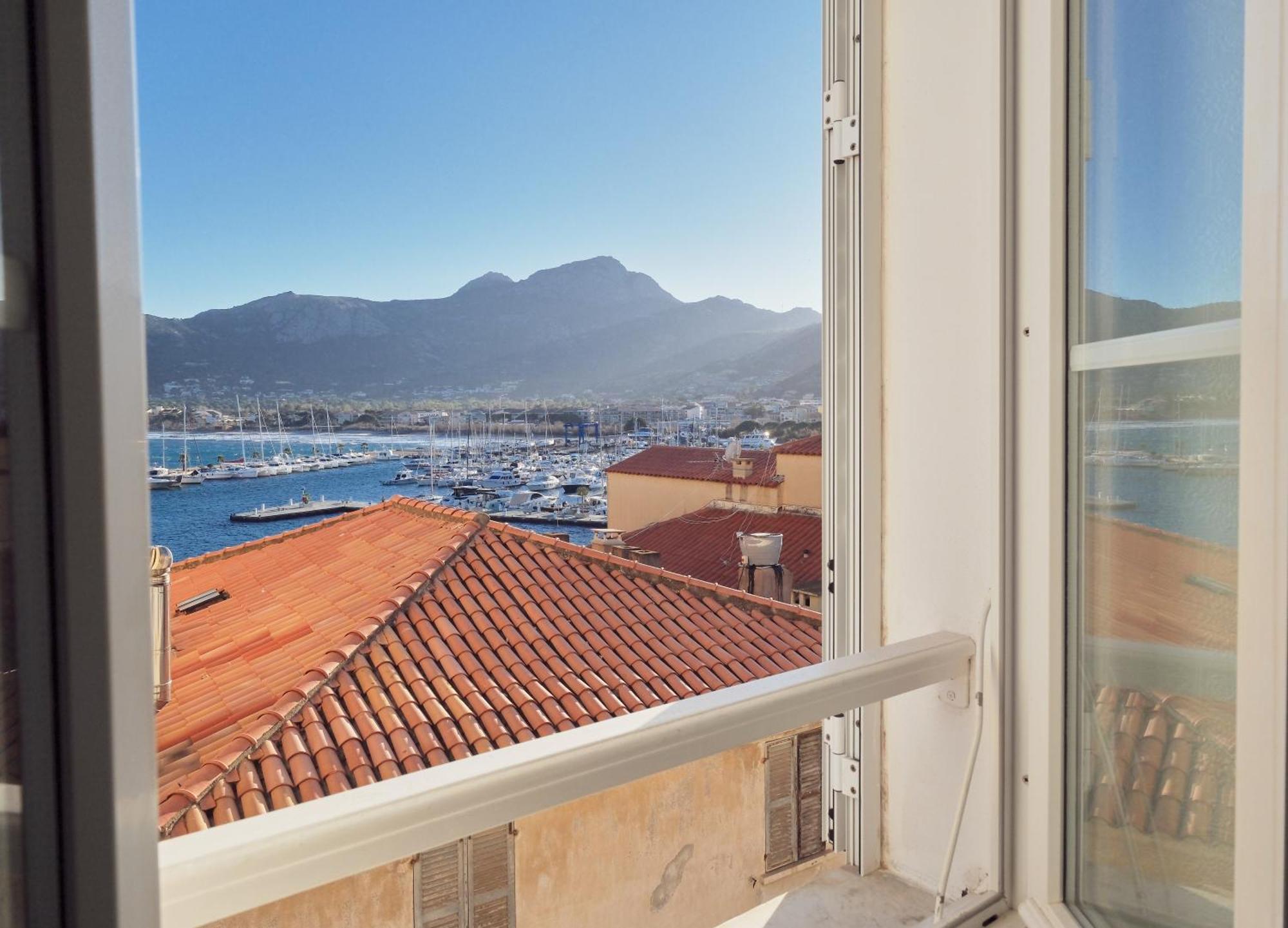Le Magnolia Hotel Calvi  Exterior photo